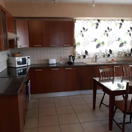 Sirina Bay Sea View Apartment *